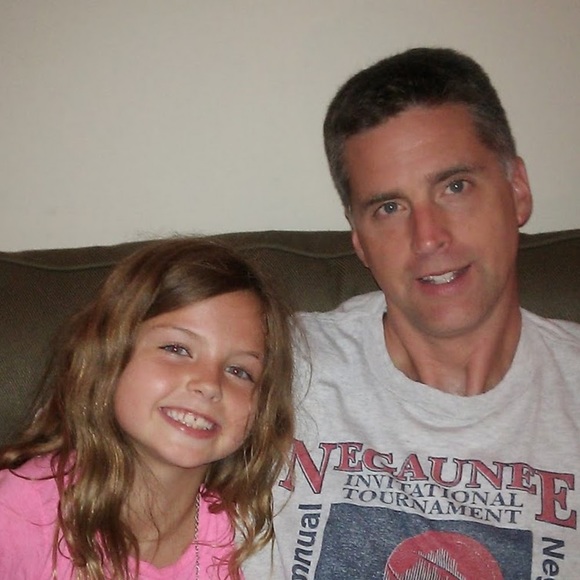 Meet your Posher, Isabella - Picture 1 of 1